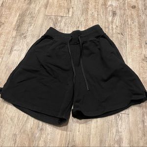 Lululemon Scuba Short 8”